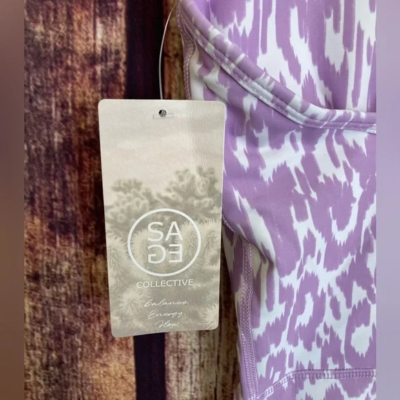 SAGE Collective | NWT Women’s Athletic Romper - Picture 6 of 9